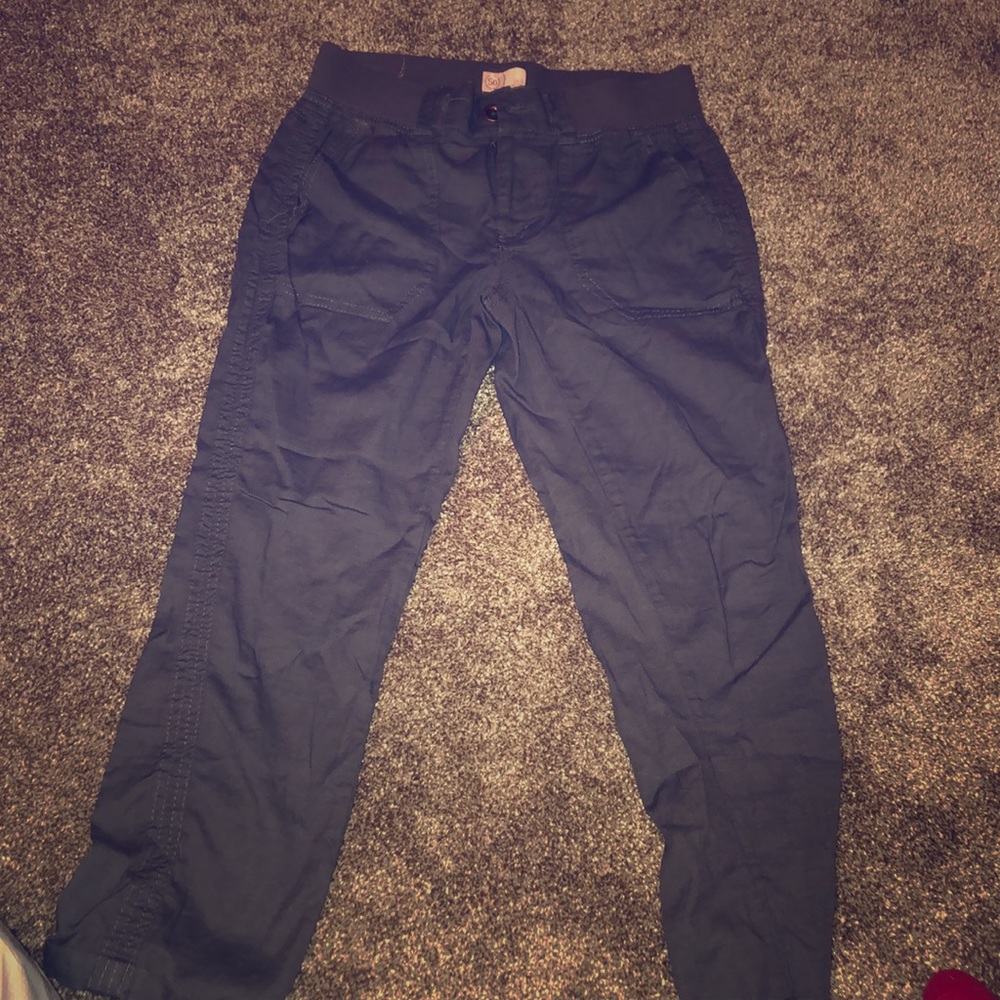 cropped pants
